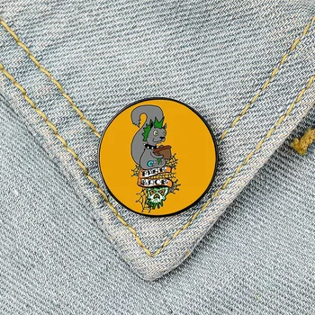 Esquilo Punk Rock Pin Personalizado bonito Broches de Lapela da Camisa professor Sacola mochilas Emblema dos desenhos animados de dom de pins, broches para as mulheres