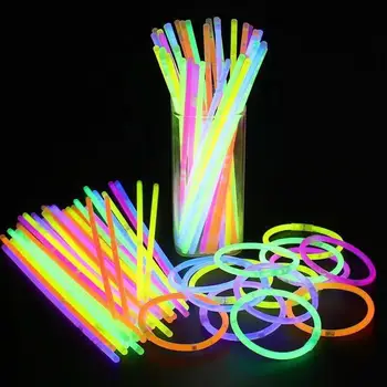 100pcs Festa de Fluorescência de Luz Varas do Fulgor Pulseiras, Colares Neon para Festa de Casamento Varas do Fulgor Brilho Colorido Vara