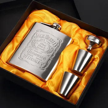 De Aço inoxidável do Hip Flask 7oz Vinho Caneca de Wisky Bolso Portátil Garrafa Com Box Mini Copos de Álcool a Garrafa Para o Bebedor Homens Presentes