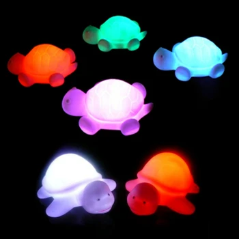 1PC 10cm Piscando Colorido Tartaruga Luz brinca Animais dos desenhos animados de Forma de Mini-Mudança de Cor de Lâmpadas da Noite Crianças Luminosa Brinquedo
